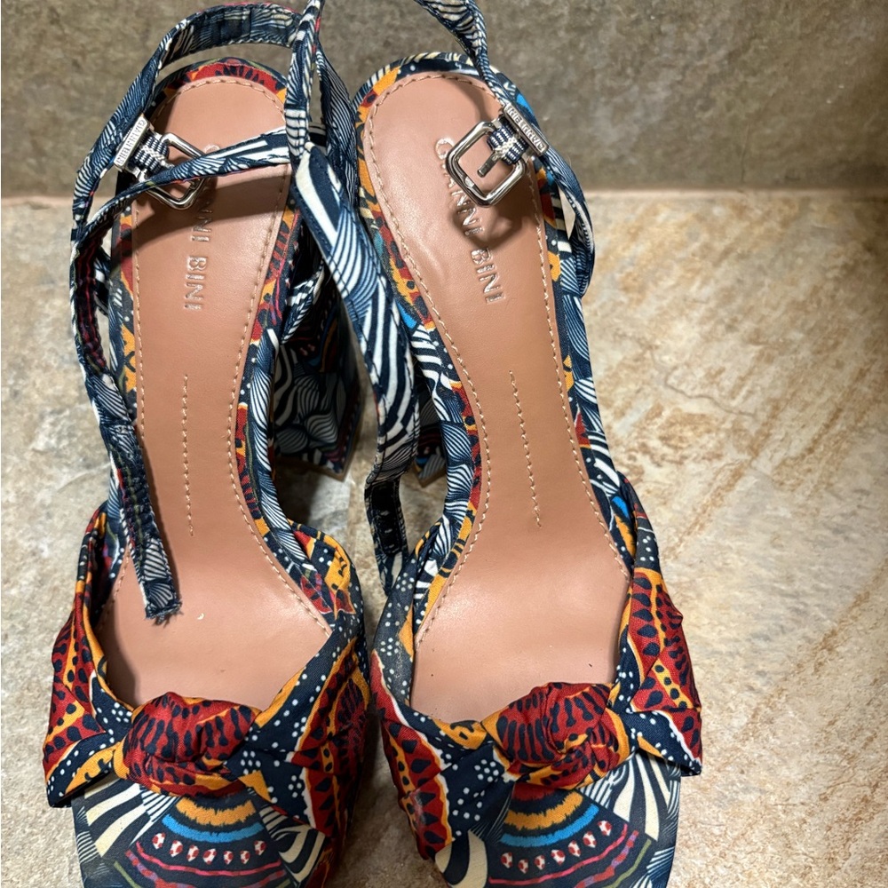 Gianni Bini Multicolor Patterned Heels